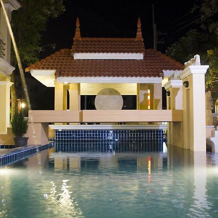 Chivapuri Residence Bangsaen Chonburi Buitenkant foto