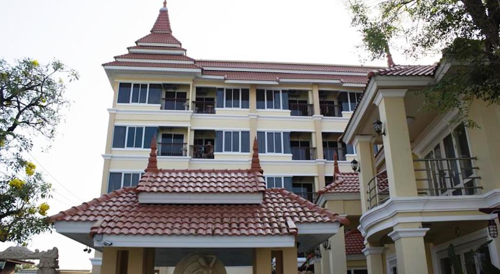 Chivapuri Residence Bangsaen Chonburi Buitenkant foto
