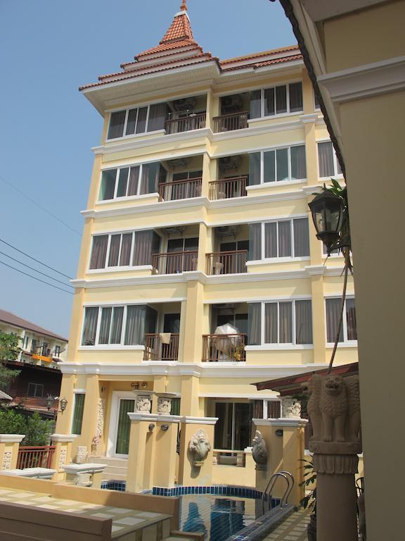Chivapuri Residence Bangsaen Chonburi Buitenkant foto