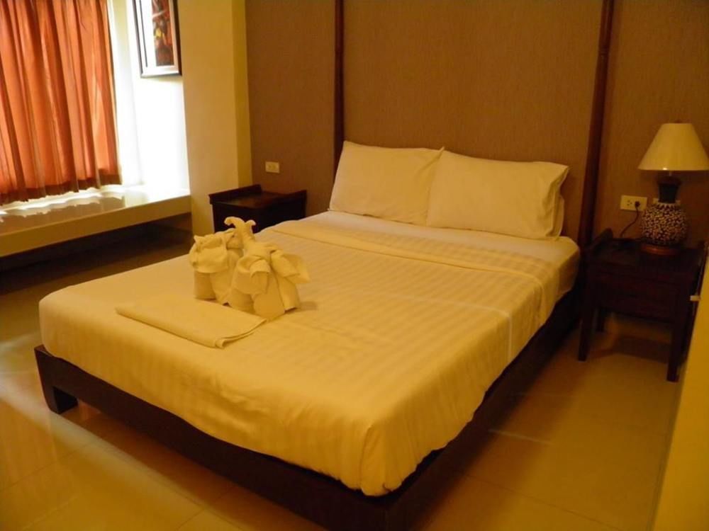 Chivapuri Residence Bangsaen Chonburi Buitenkant foto