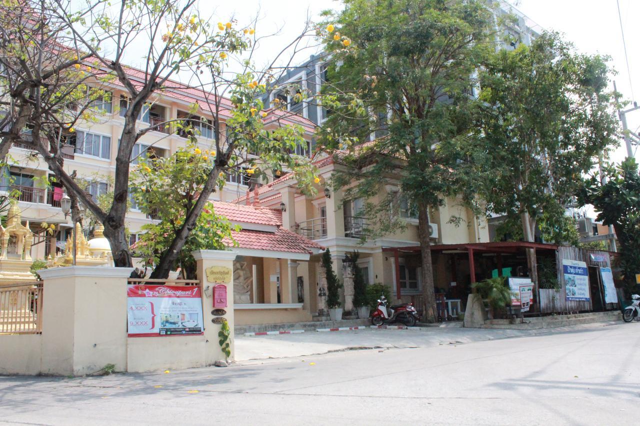 Chivapuri Residence Bangsaen Chonburi Buitenkant foto