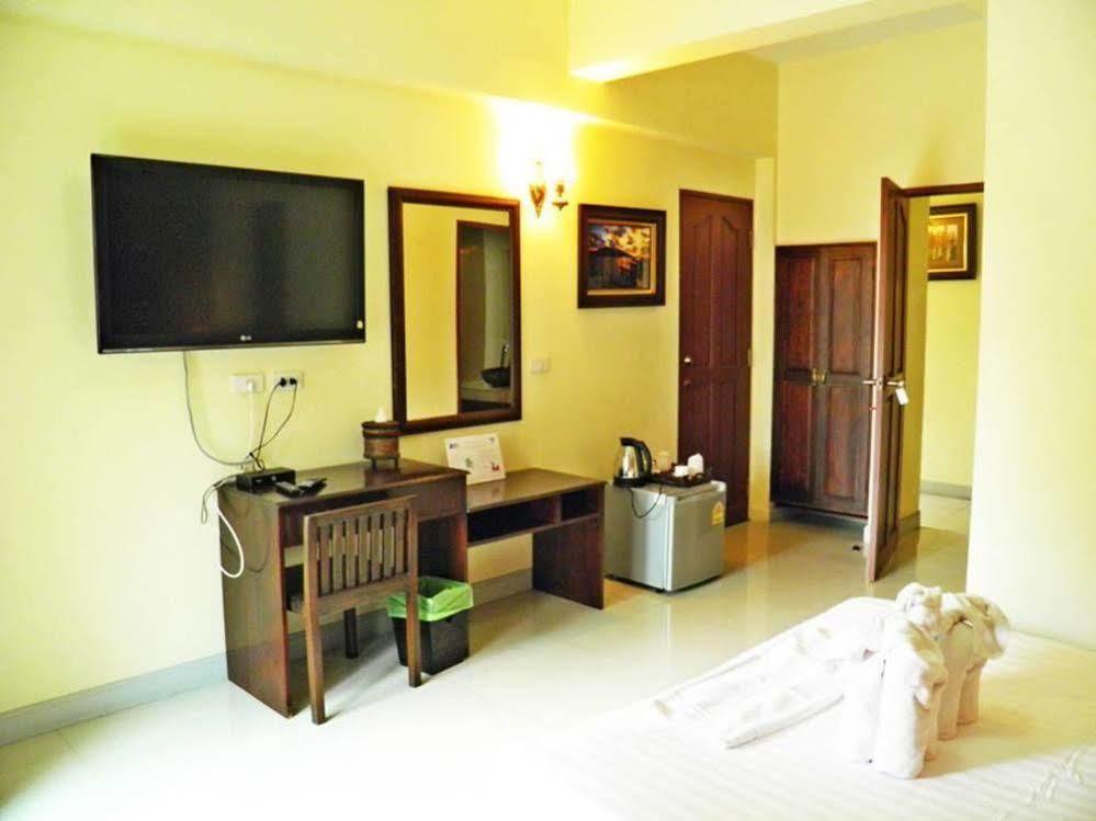 Chivapuri Residence Bangsaen Chonburi Buitenkant foto