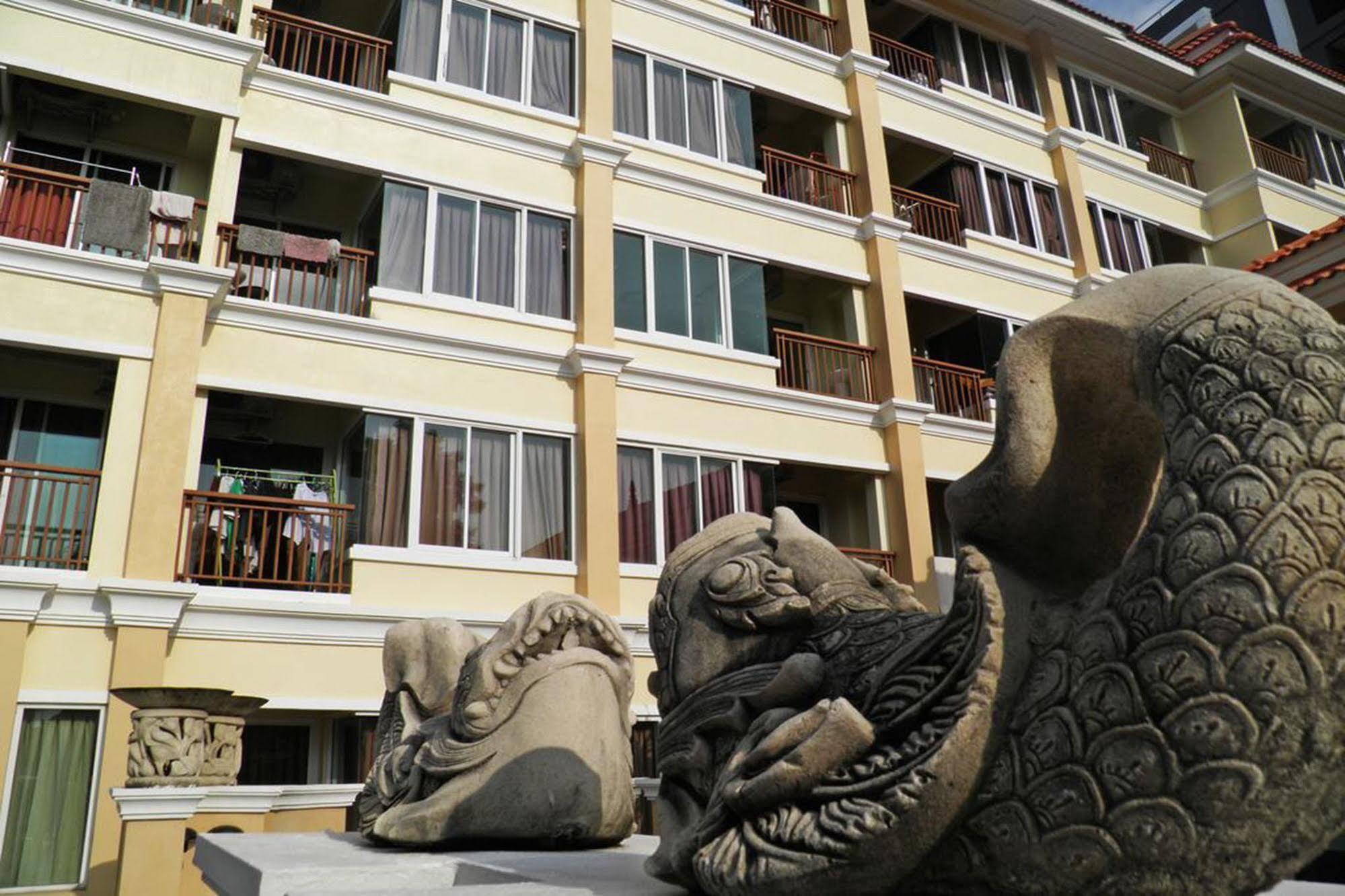 Chivapuri Residence Bangsaen Chonburi Buitenkant foto